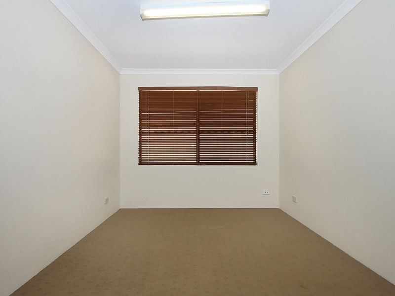 5 Aurora Drive, Atwell WA 6164