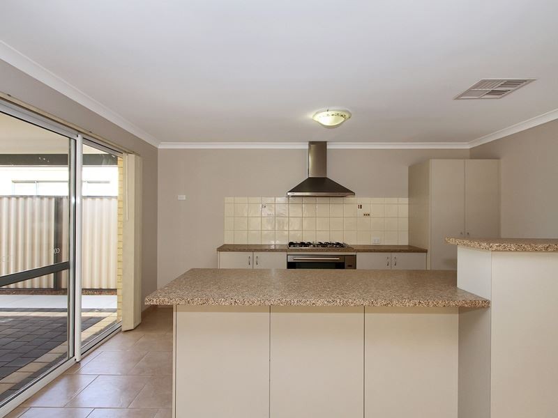 3 Giverny Gardens, Aubin Grove WA 6164