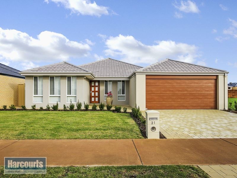 21 Neilson Street, Hammond Park WA 6164