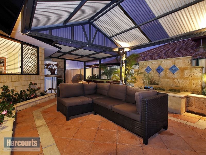 31 Sciano Avenue, Success WA 6164