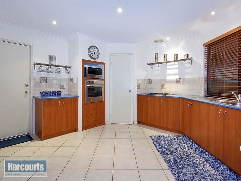 31 Sciano Avenue, Success WA 6164