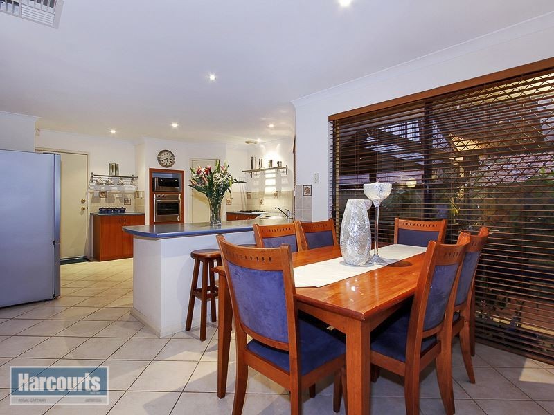 31 Sciano Avenue, Success WA 6164