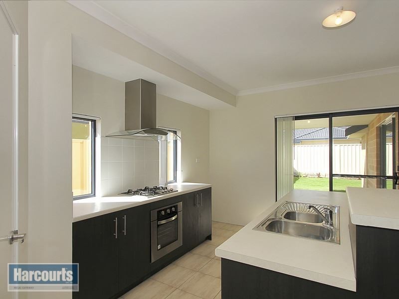 20 Firebrace Elbow, Canning Vale WA 6155