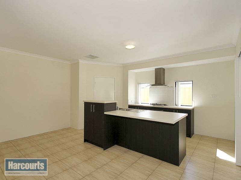 20 Firebrace Elbow, Canning Vale WA 6155