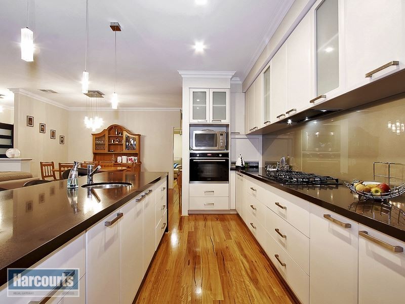 35b Drysdale Gardens, Wandi WA 6167