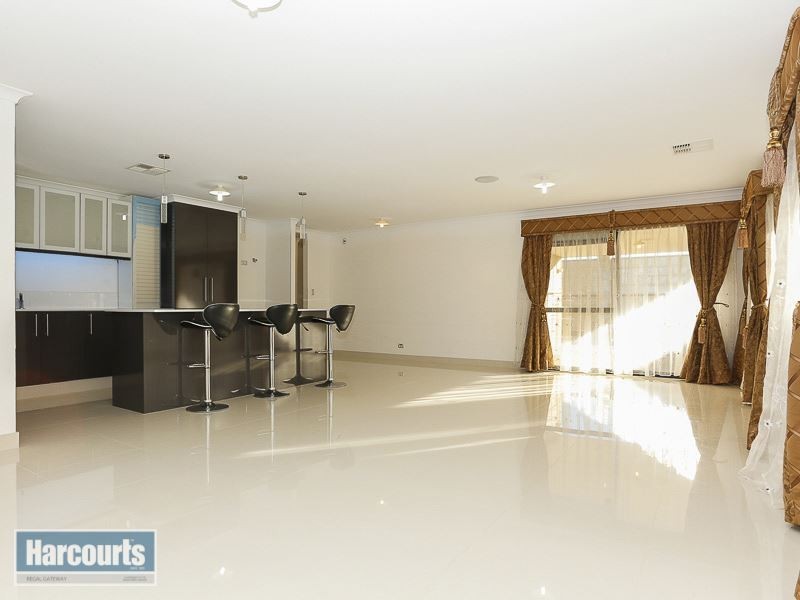 63 Kesiya Turn, Aubin Grove WA 6164