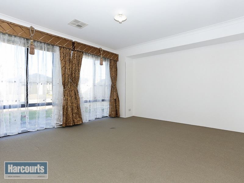 63 Kesiya Turn, Aubin Grove WA 6164