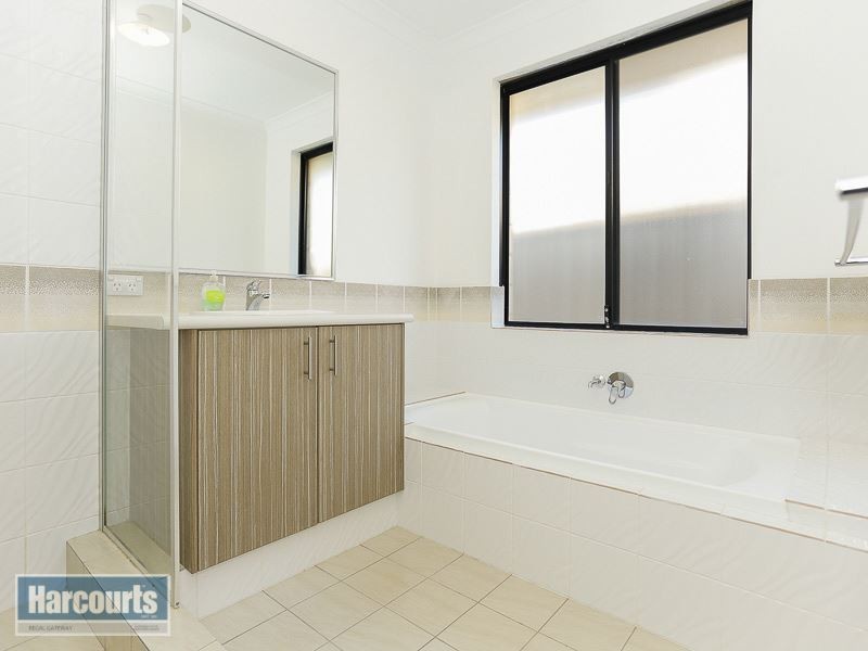 63 Kesiya Turn, Aubin Grove WA 6164