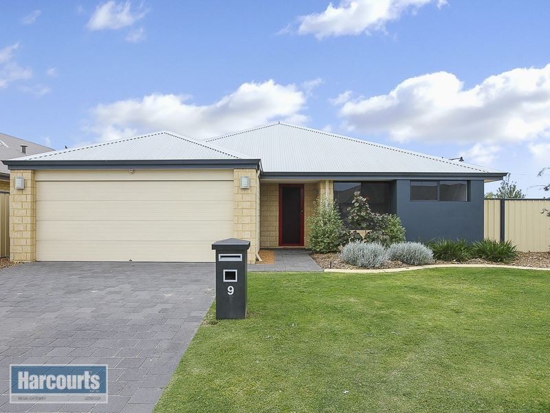 9 St Joseph Fairway, Success WA 6164