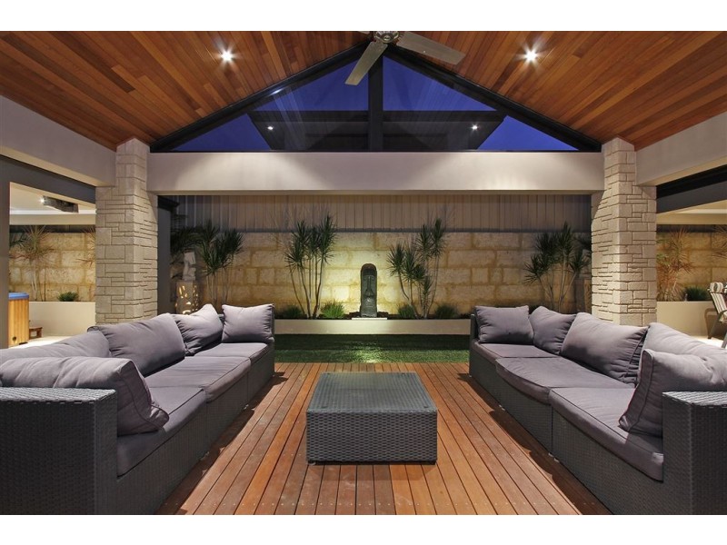 10 peregrine circle, Beeliar WA 6164