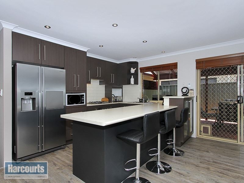 17 Jerrat Mews, Atwell WA 6164