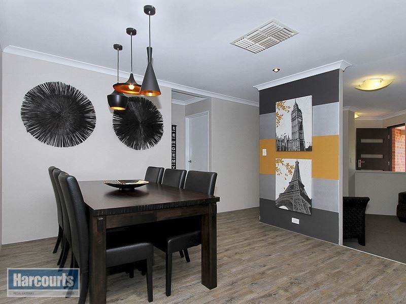 17 Jerrat Mews, Atwell WA 6164