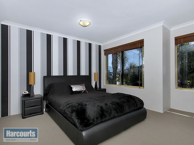 17 Jerrat Mews, Atwell WA 6164