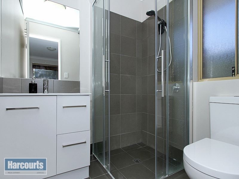 17 Jerrat Mews, Atwell WA 6164