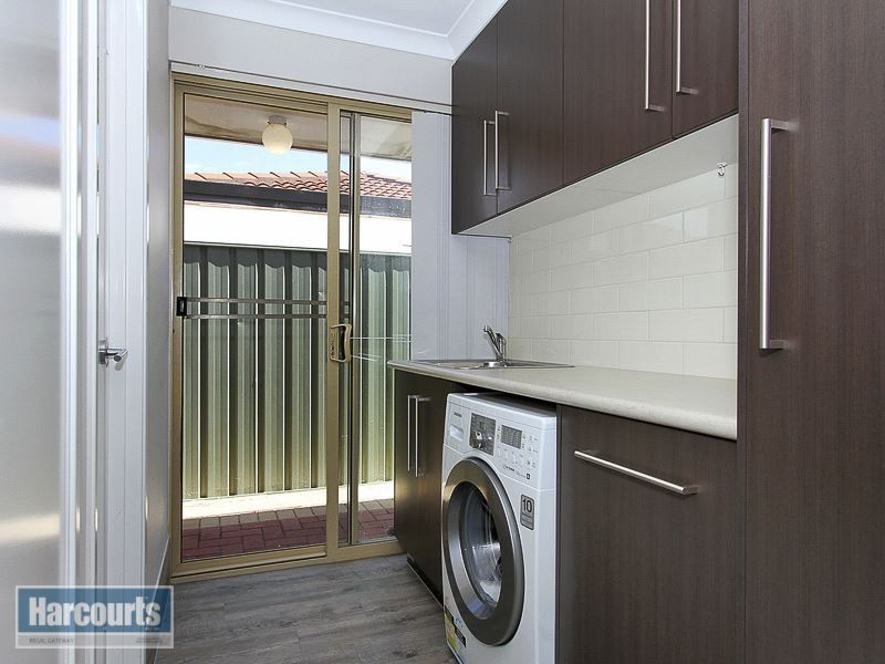 17 Jerrat Mews, Atwell WA 6164