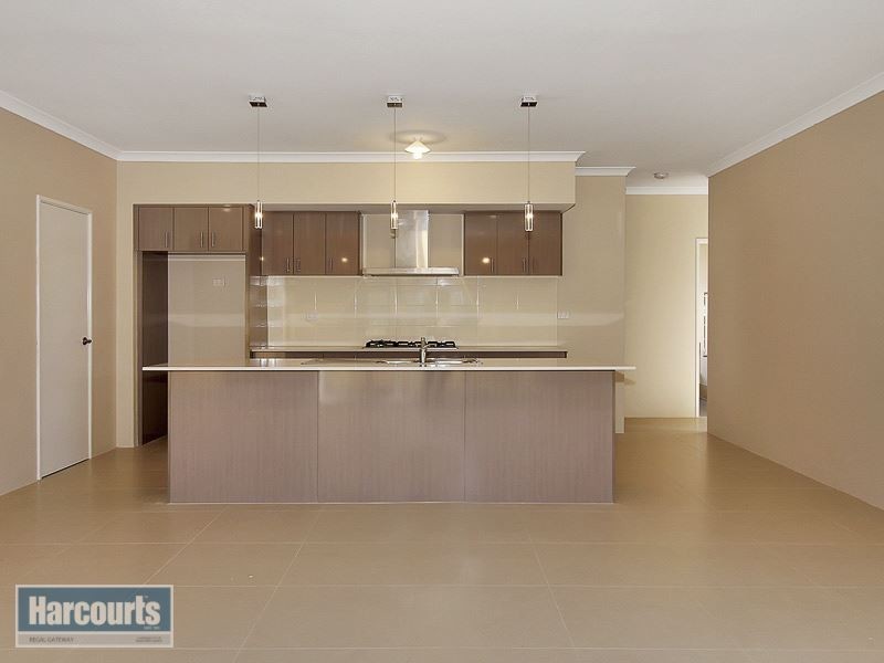 13 Cooli Street, Hammond Park WA 6164