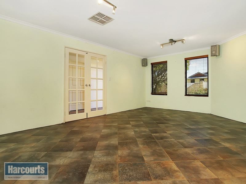 115 Beenyup Road, Atwell WA 6164