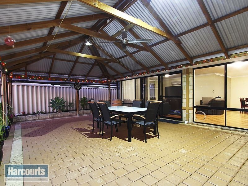 37 Avon Crescent, Atwell WA 6164