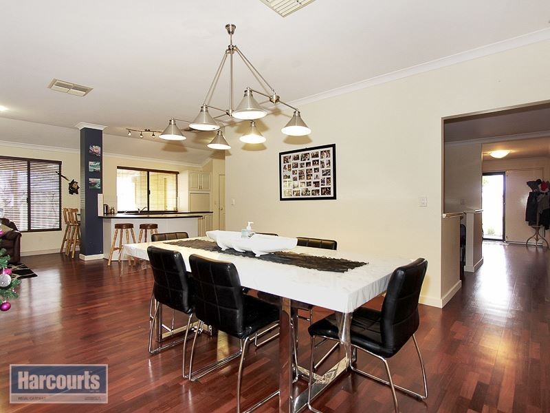 3 Penn Lane, Hammond Park WA 6164