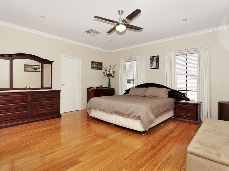 9 Cukela Loop, Atwell WA 6164