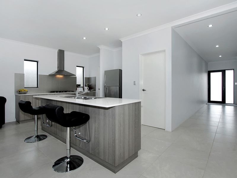 65 Honeywood Avenue, Wandi WA 6167