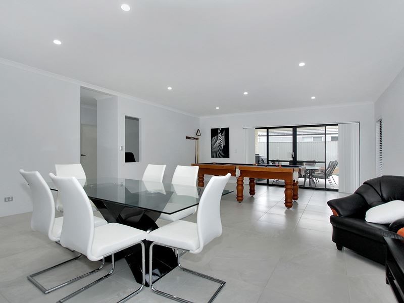 65 Honeywood Avenue, Wandi WA 6167