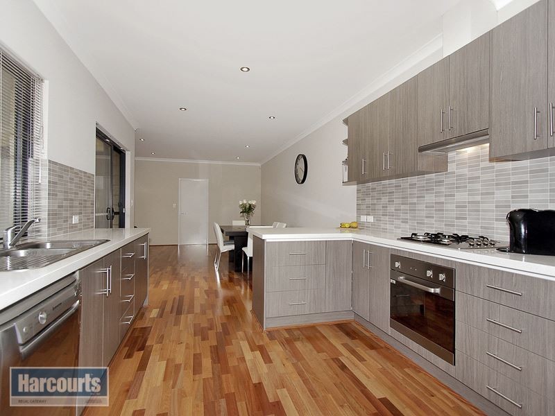 18a Torrey Crescent, Aubin Grove WA 6164