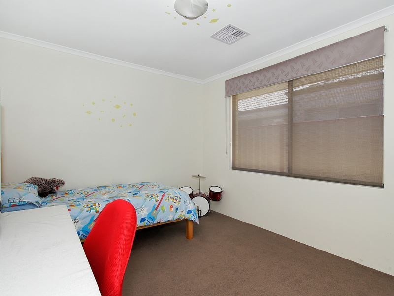 32 Ponderosa Road, Aubin Grove WA 6164