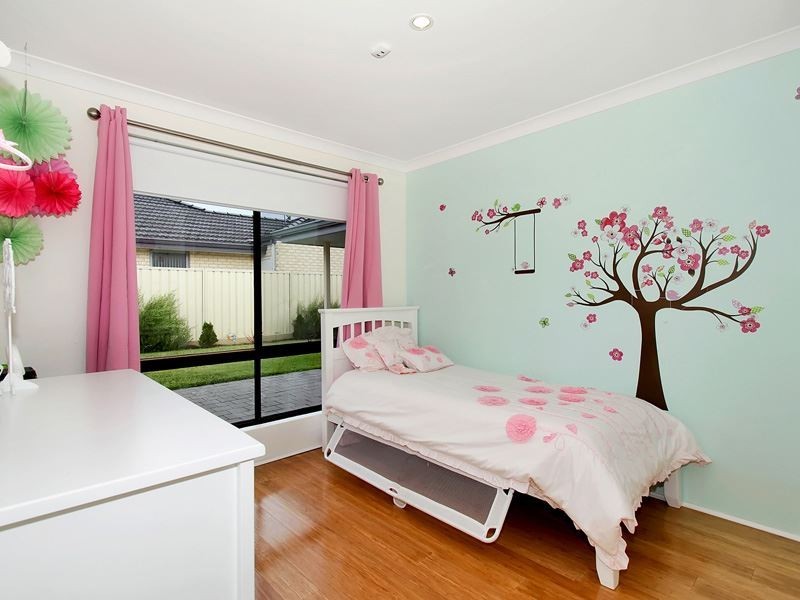 35 Barcoo Bend, Hammond Park WA 6164