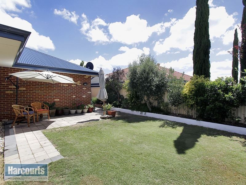 11 Harmony Avenue, Atwell WA 6164