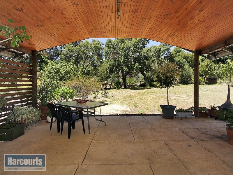 76 Connell Avenue, Martin WA 6110