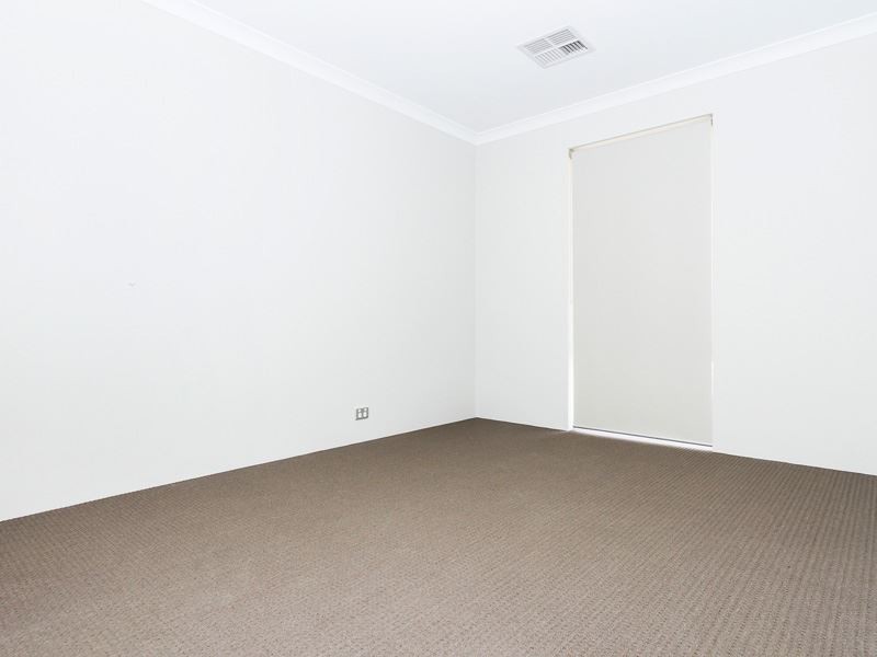 10 Canunda Approach, Wandi WA 6167