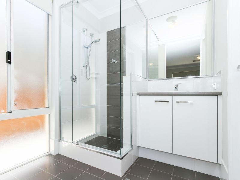 10 Canunda Approach, Wandi WA 6167