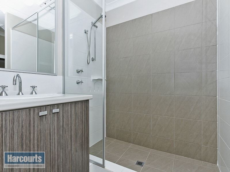 32 Walden Street, Wellard WA 6170