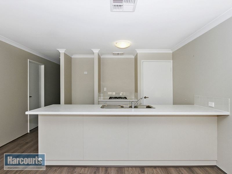 32 Walden Street, Wellard WA 6170