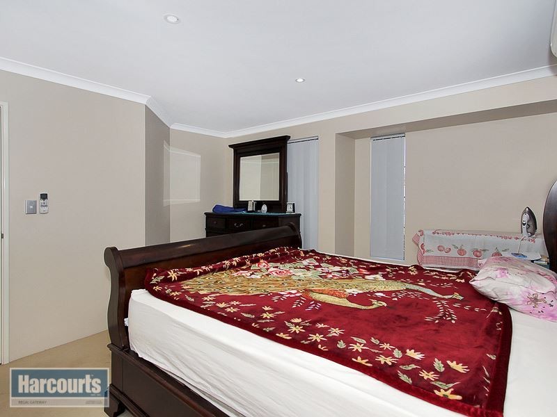 4 Browder Drive, Seville Grove WA 6112