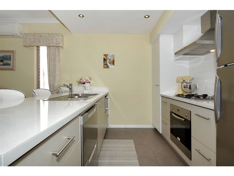 6/50 Suttor Drive, Success WA 6164