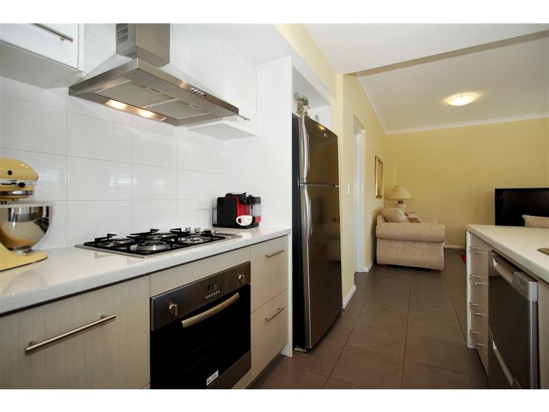 6/50 Suttor Drive, Success WA 6164