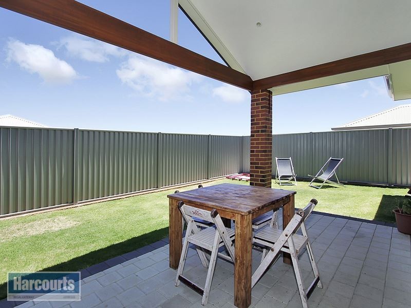 8 Apostles Corner, Wandi WA 6167