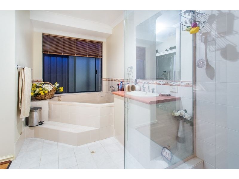 6 Alexandria Follow, Success WA 6164