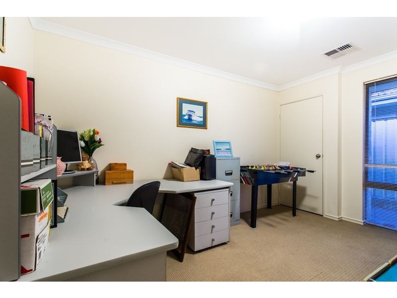 6 Alexandria Follow, Success WA 6164