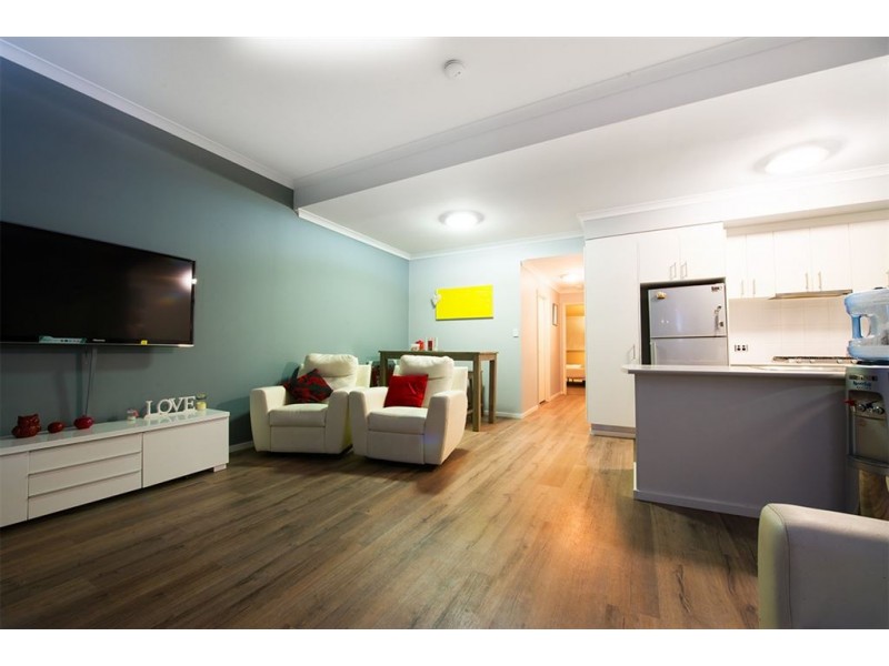 24/30 Malata Crescent, Success WA 6164