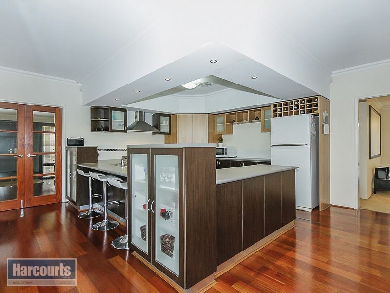4 Kawoor Mews, Bertram WA 6167