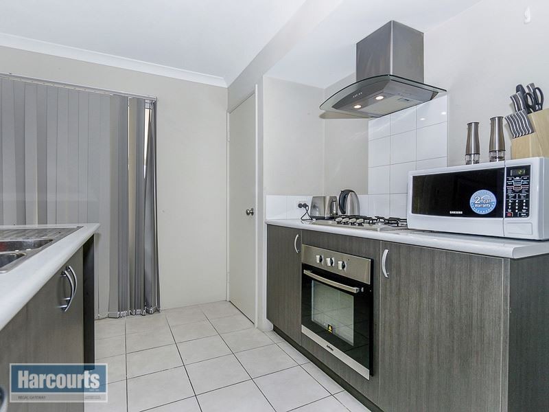 194 Tapper Road, Atwell WA 6164