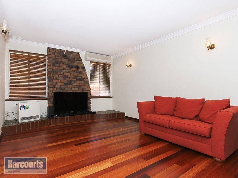 43 Tidefall Street, Safety Bay WA 6169