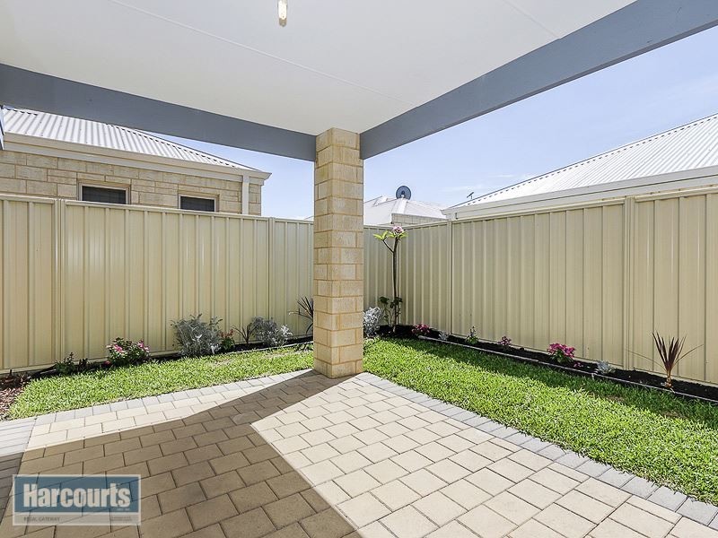 4/15 Peppermint Gardens, Aubin Grove WA 6164