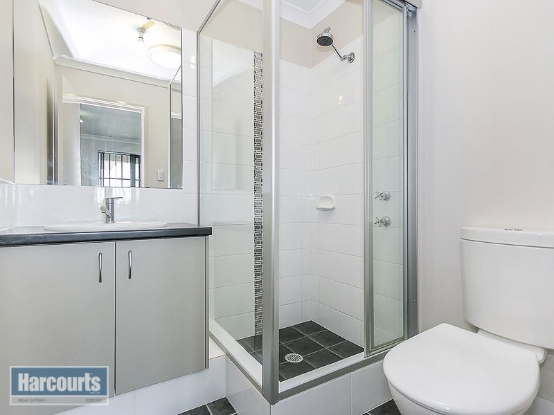 14 Boas Lane, Piara Waters WA 6112