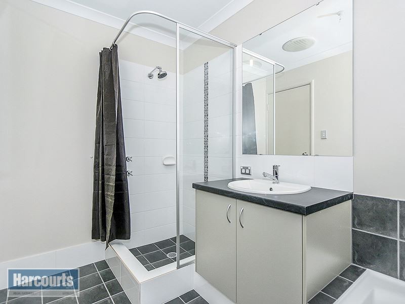 14 Boas Lane, Piara Waters WA 6112