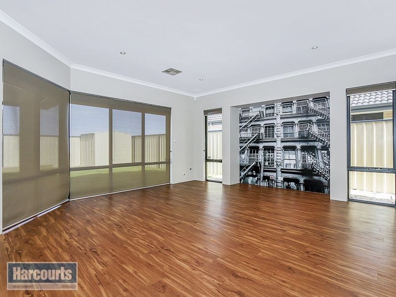 16 Covington Loop, Success WA 6164