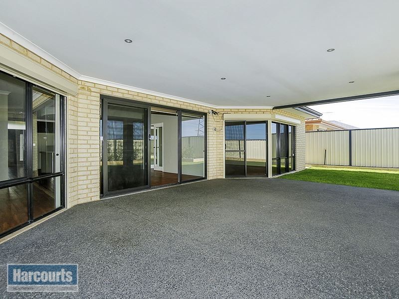 16 Covington Loop, Success WA 6164